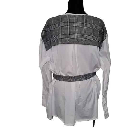 Zara Black and White Asymmetrical Long Sleeve Blouse - Picture 2 of 8